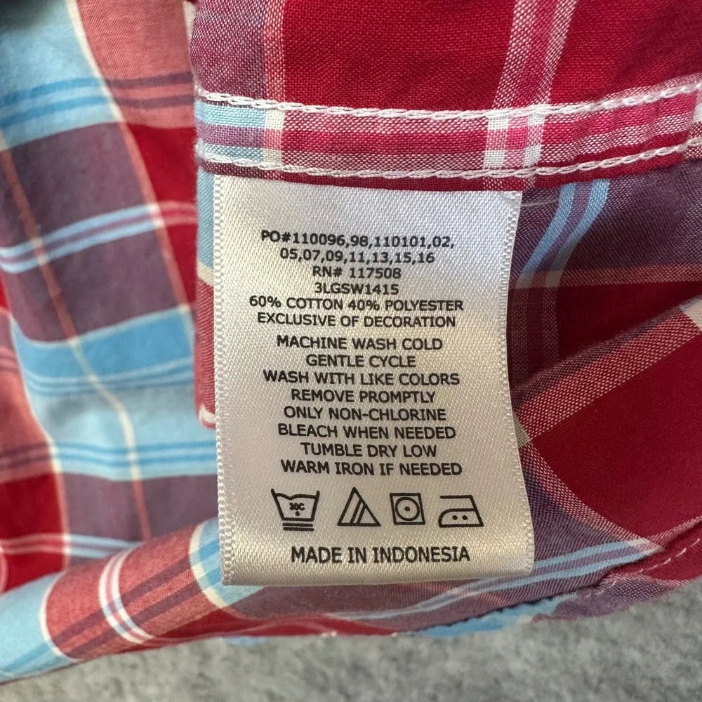 Levi's Plaid Button Down Shirt Men's Medium Red Short Sleeve Pocket